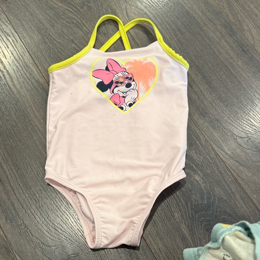 Disney gap Pink Minnie Mouse Swimsuit with Yellow Trim size 6-12 months 1:20